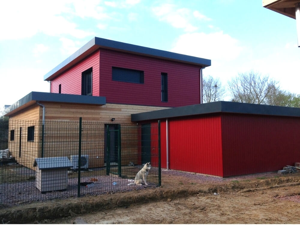 Réalisation colorée et fabrication maison ossature bois plain pied ou à étage - Maisons Acadie