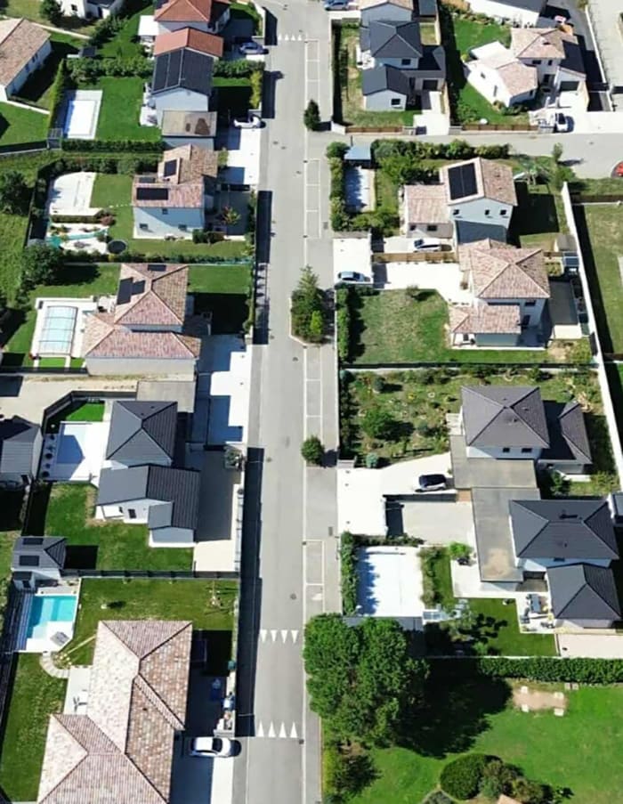 vue du ciel de maisons individuelles par ACADIE entreprise de construction batiment & maison
